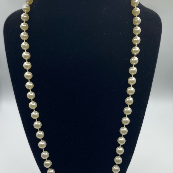 Vintage Strand of Pearls (A) - Picture 6 of 6